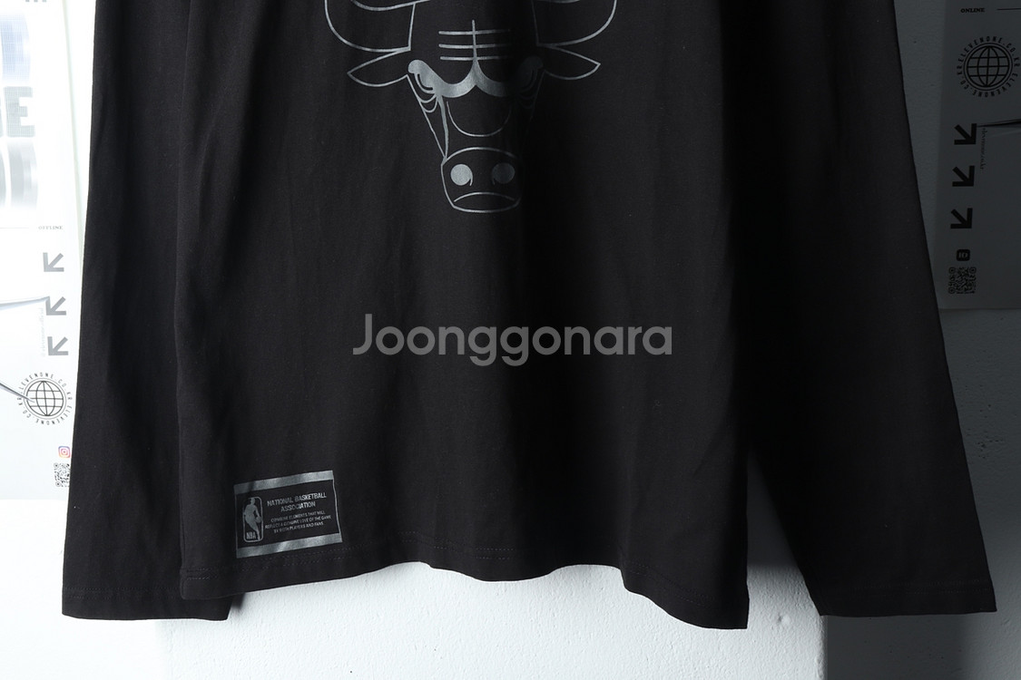 (M) NBA 엔비에이 긴팔티셔츠 시카고불스 블랙--3