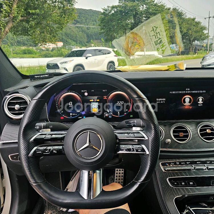 22년식 e220d 4matic amg line--4