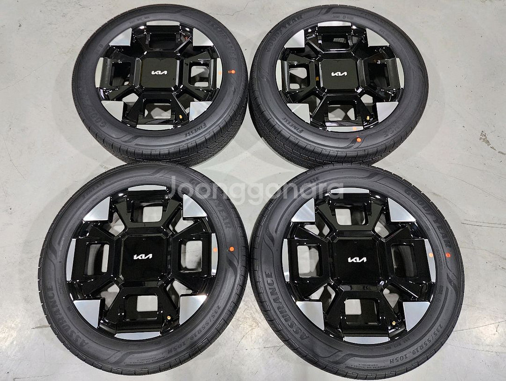 카니발 ka4 하이브리드 임판 19인치 휠타이어,굿이어--0