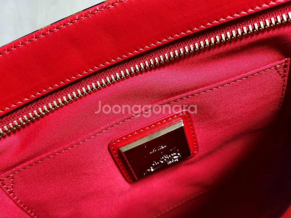 크리스찬 루부탱 크로스&클러치 백--1