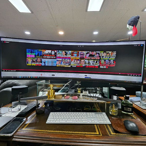삼성 49인치 울트라 와이드 모니터