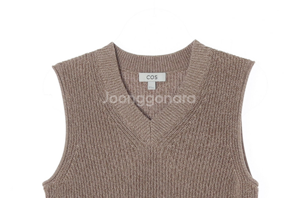 [S]코스 브라운 브이넥 민소매 베스트 니트 조끼--1