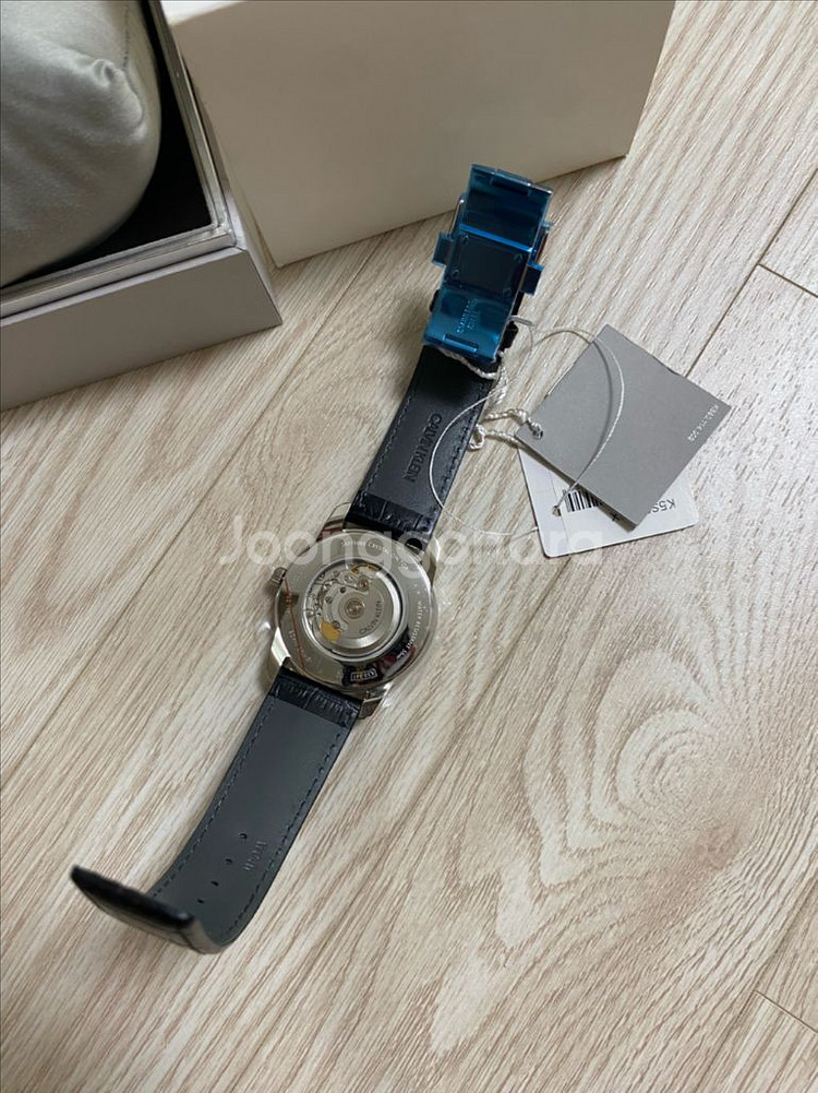 캘빈클라인 오토매틱 시계 흰판 새상품 판매--1