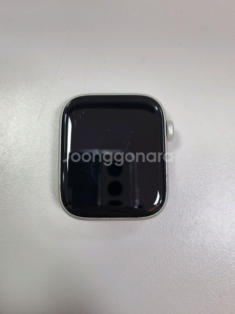 애플워치se2 44mm gps 스타라이트--3