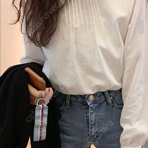 메이비베이비 디어리스트 블라우스