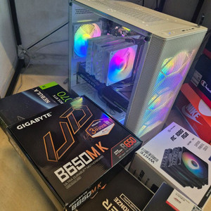 라이젠9800X3D RTX5070 게이밍 편집용 고사