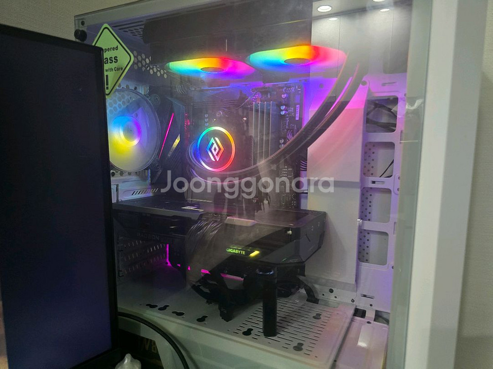 고사양 pc 팝니다 5800x3d + rx9070--0