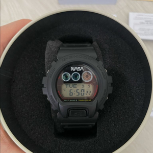 나사 콜라보 지샥 GW-6900 판매합니다.