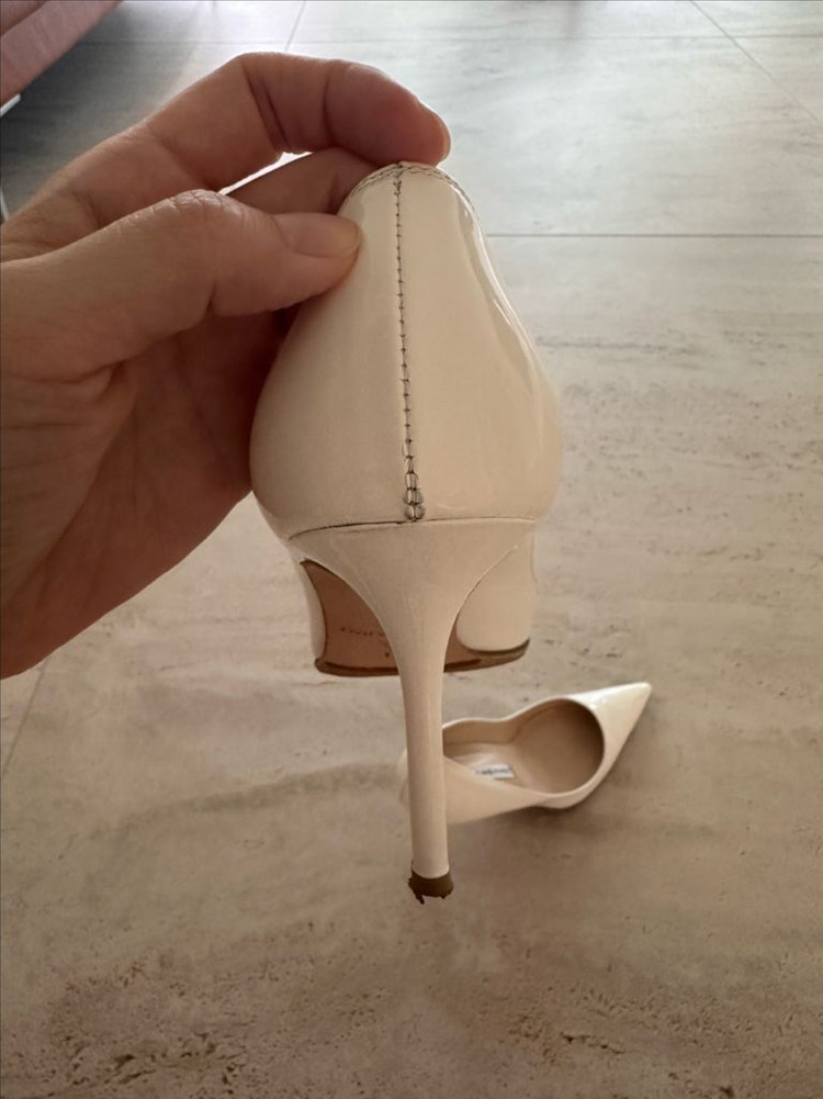 식스앤어하프 레나 화이트 스틸레토 37.5--5