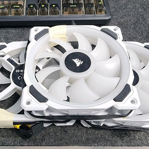 CORSAIR LL120 RGB (화이트) 3개/커세어