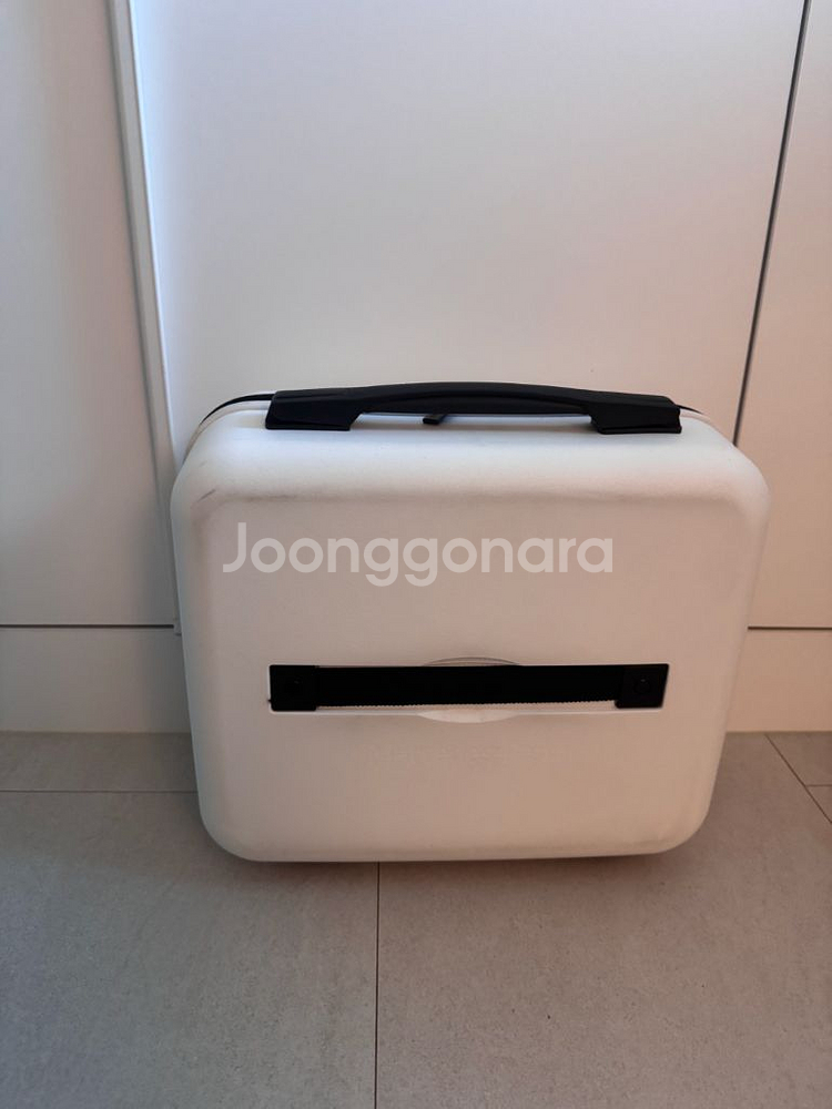 벤츠 정품 캐리어 여행 가방 화이트--1