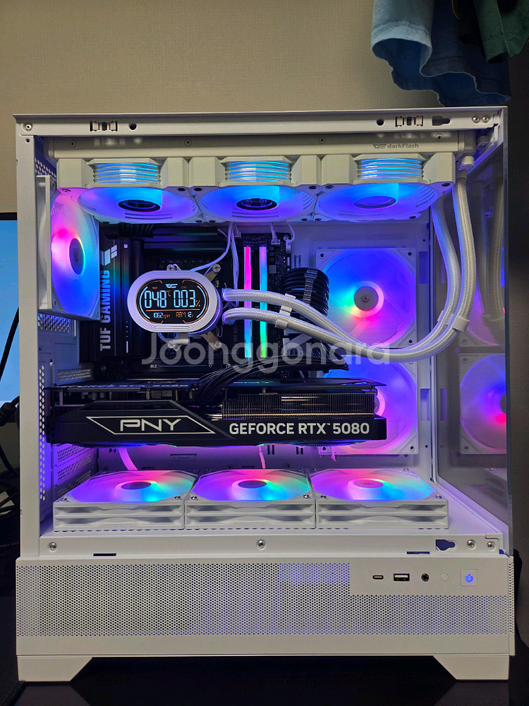 9950x3d, b850m wifi,48gb, 5080--0