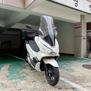 20년식 pcx125 배달셋팅 120에 판매해요