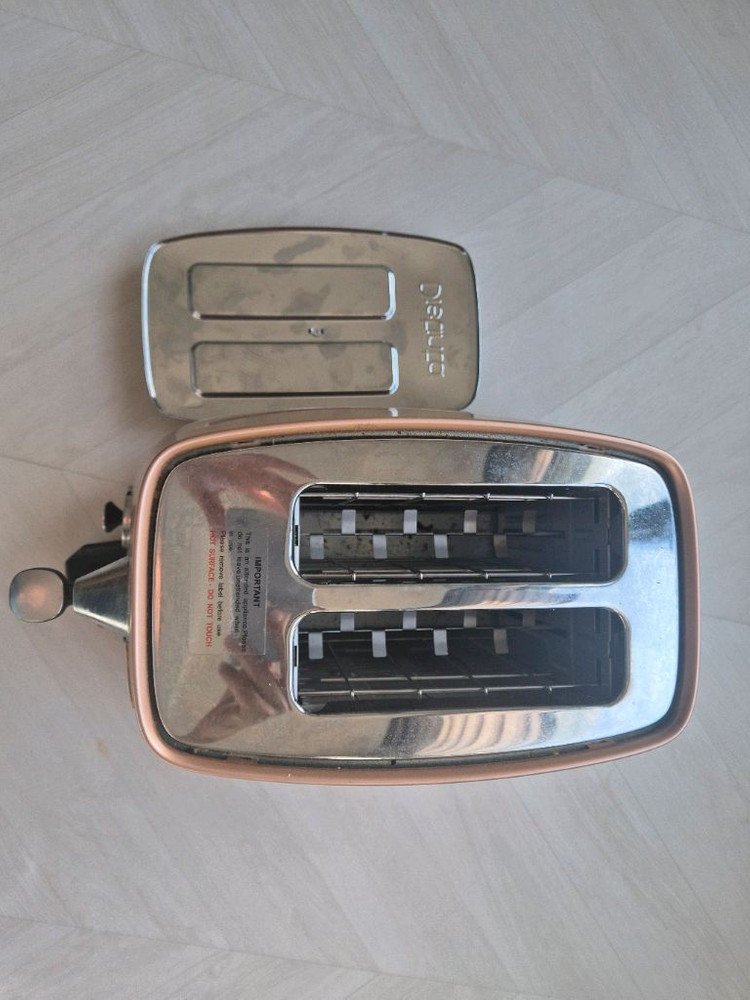 드롱기 토스터기 CTI2003 로즈골드--1