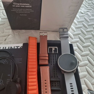 순토 레이스 티타늄 차콜