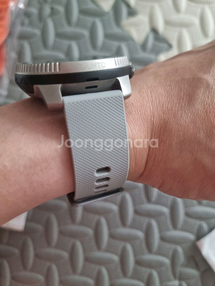 순토 레이스 티타늄 차콜--5