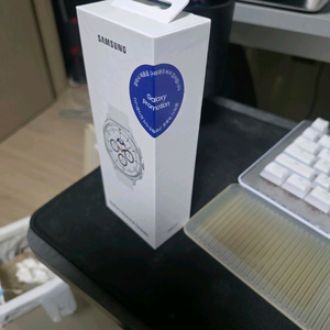 갤럭시 워치8 화이트 클래식 lte