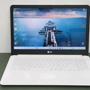 LG 울트라북 15U340 셀레론 4세대 A급 노트북