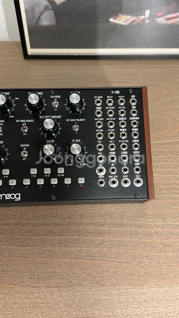 moog mother32 세미모듈러 신디사이저--1