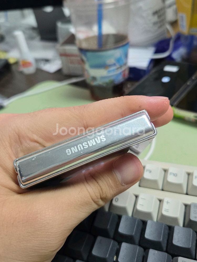 (1509)갤럭시z플립5 256 판매--5