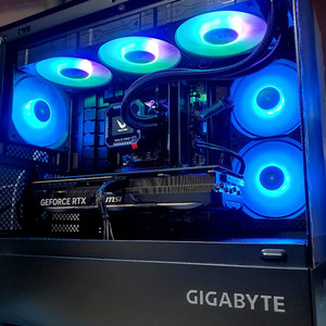 9800X3D 4070TI 컴퓨터
