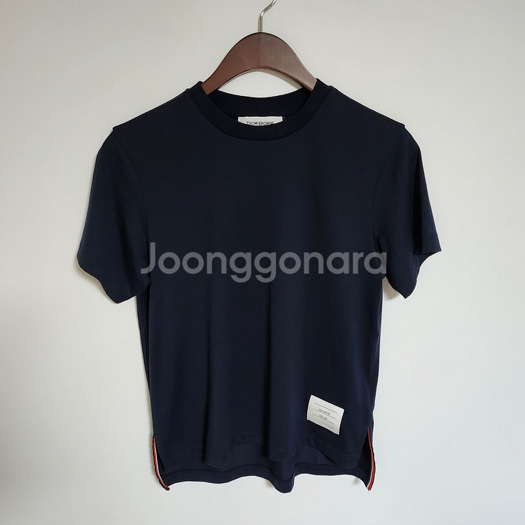 40 톰브라운 네이비 삼선 스티치 여성 반팔티 FJS0--0