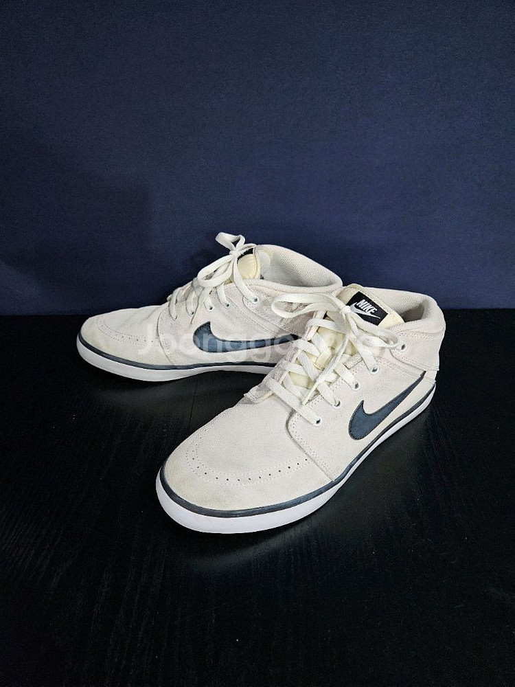 나이키 아이보리컬러 남성 280 세무 하이탑 스니커즈--1