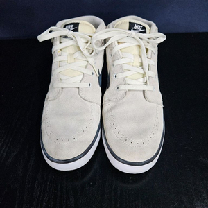 나이키 아이보리컬러 남성 280 세무 하이탑 스니커즈