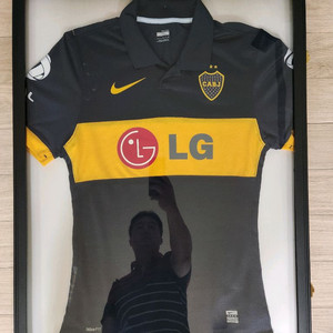 디에고 마라도나 보카주니어스 시절 유니폼+액자