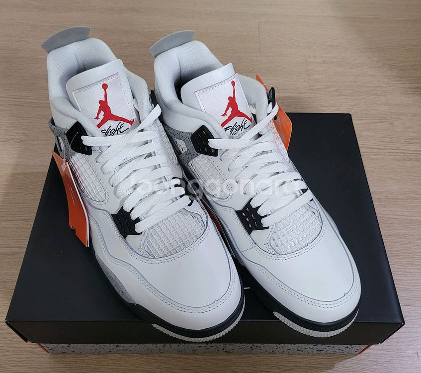 조던4 시멘트 2025리트로 275사이즈 새제품 25만--0