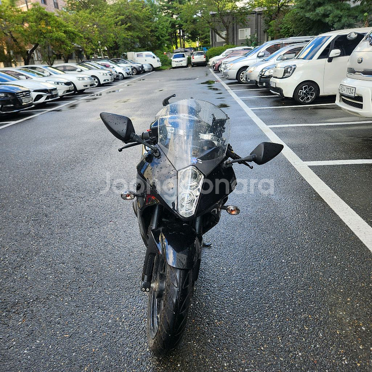 코멧125 팝니다.--1