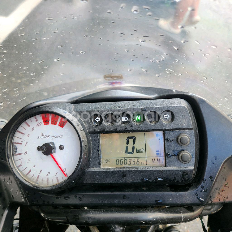 코멧125 팝니다.--5