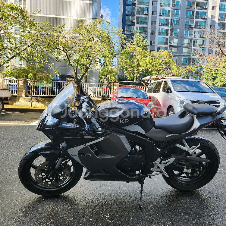 코멧125 팝니다.--2