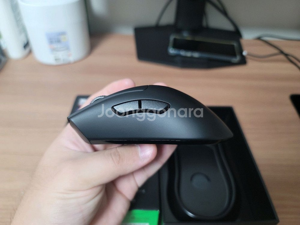 데스에더 V3 PRO 데브삼 마우스--4