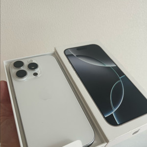 아이폰16프로맥스 512G+케어플러스포함