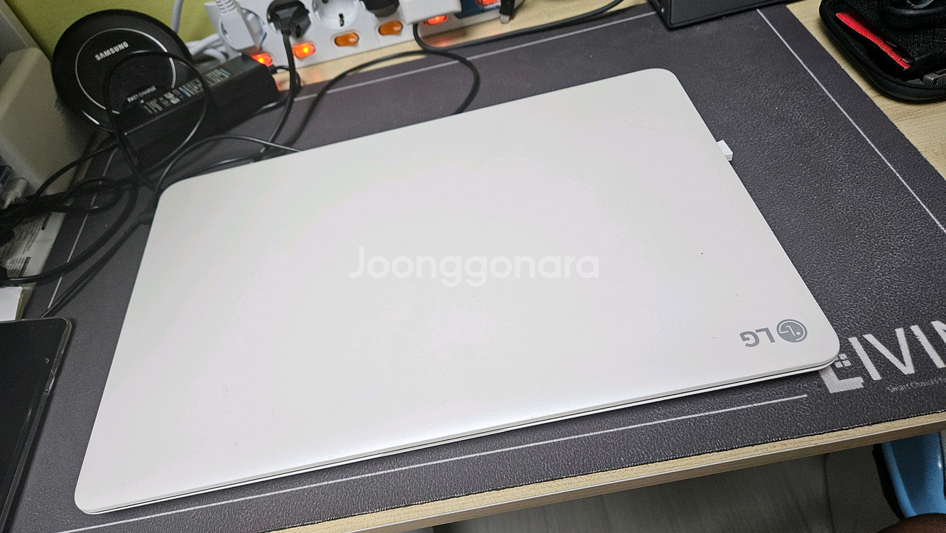 엘지 노트북 i5-16g-256g 외장그래픽버전 깨끗함--6
