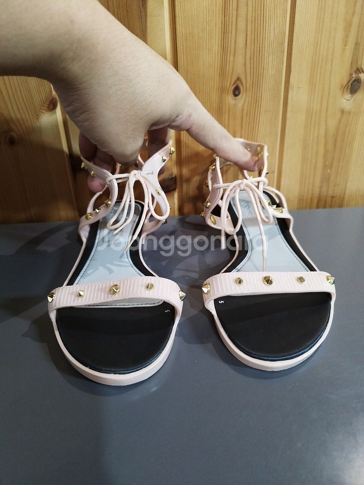 235mm 멜리사 x 제이슨우 아르 테미스 스터드 샌들--2