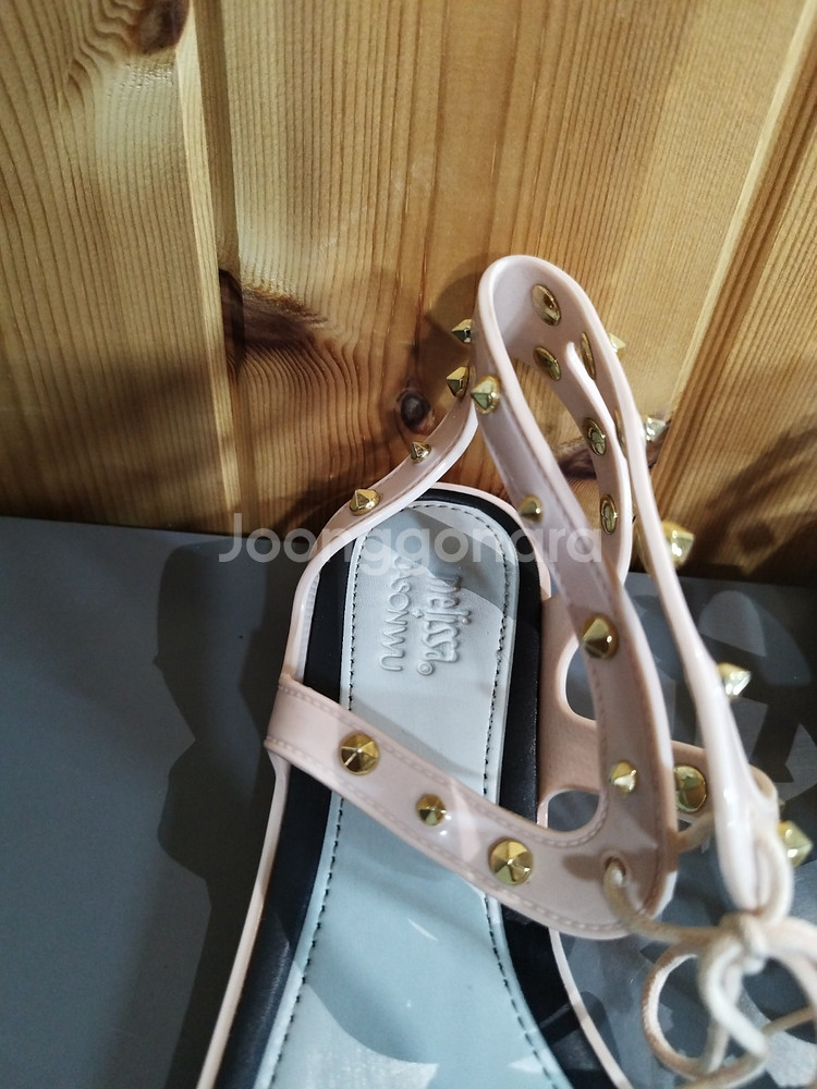 235mm 멜리사 x 제이슨우 아르 테미스 스터드 샌들--3