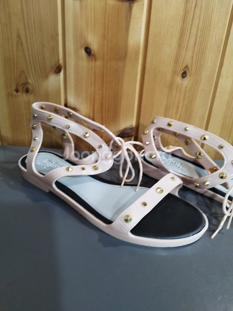 235mm 멜리사 x 제이슨우 아르 테미스 스터드 샌들--0