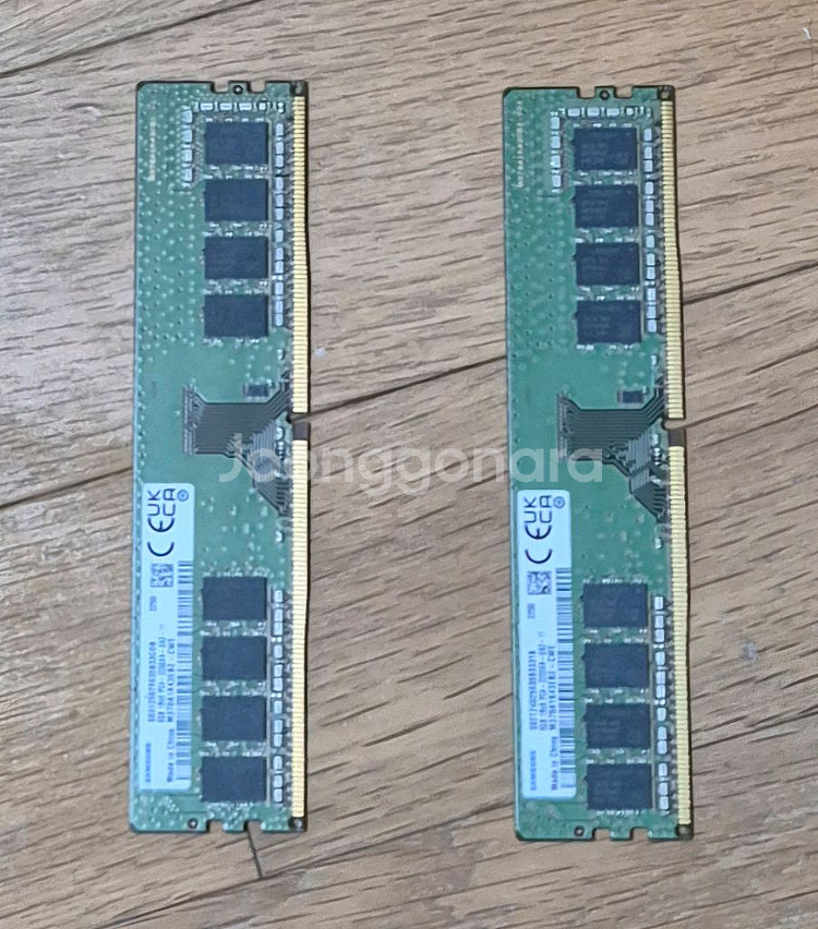 삼성전자 DDR4-3200 (8GB) 2개 팝니다--0