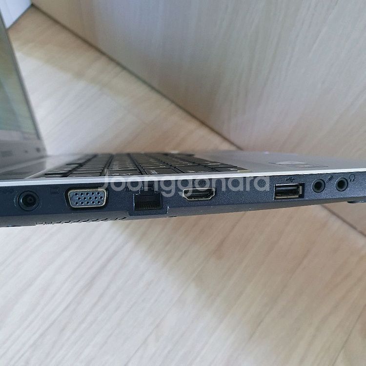 노트북 + 19V충전기 삼성15.6인치 R530 잘작동--1