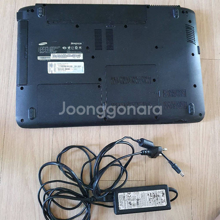 노트북 + 19V충전기 삼성15.6인치 R530 잘작동--4