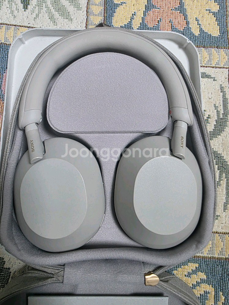 소니 WH-1000XM5 헤드폰--3