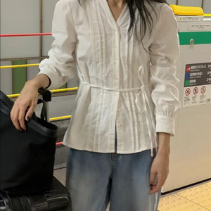 [새 상품] 언더비 sullivan 블라우스 #아이보리
