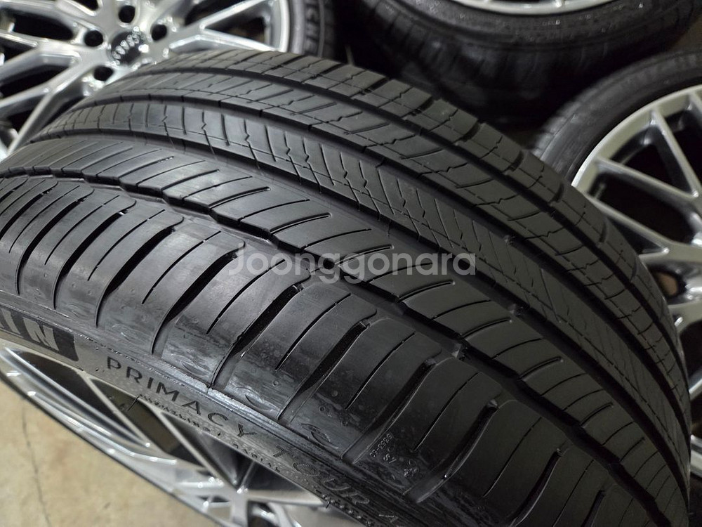 아우디 A640TDI 메쉬 19인치 정품 휠타이어--7