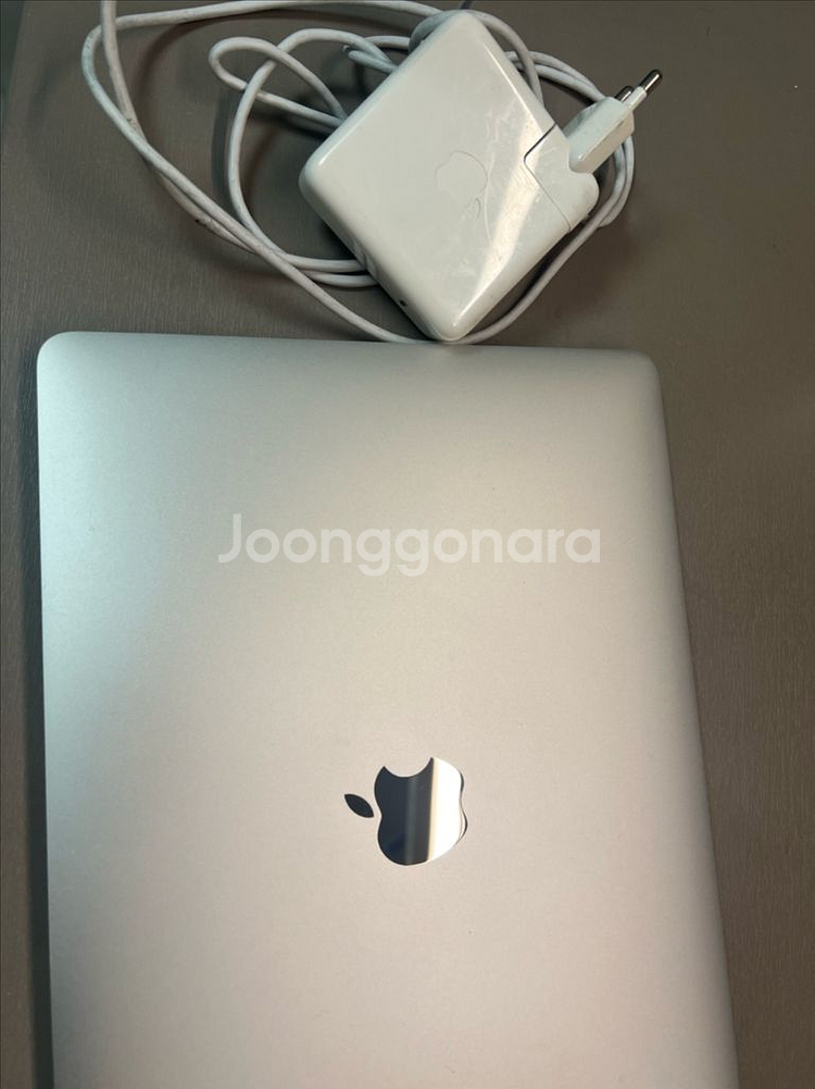 맥북 프로 2019 13인치 판매합니다--6