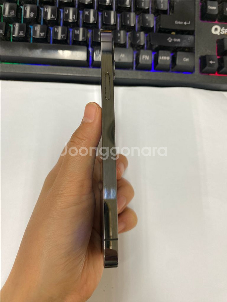 아이폰12프로 그래파이트 A급 256G 무잔상--5