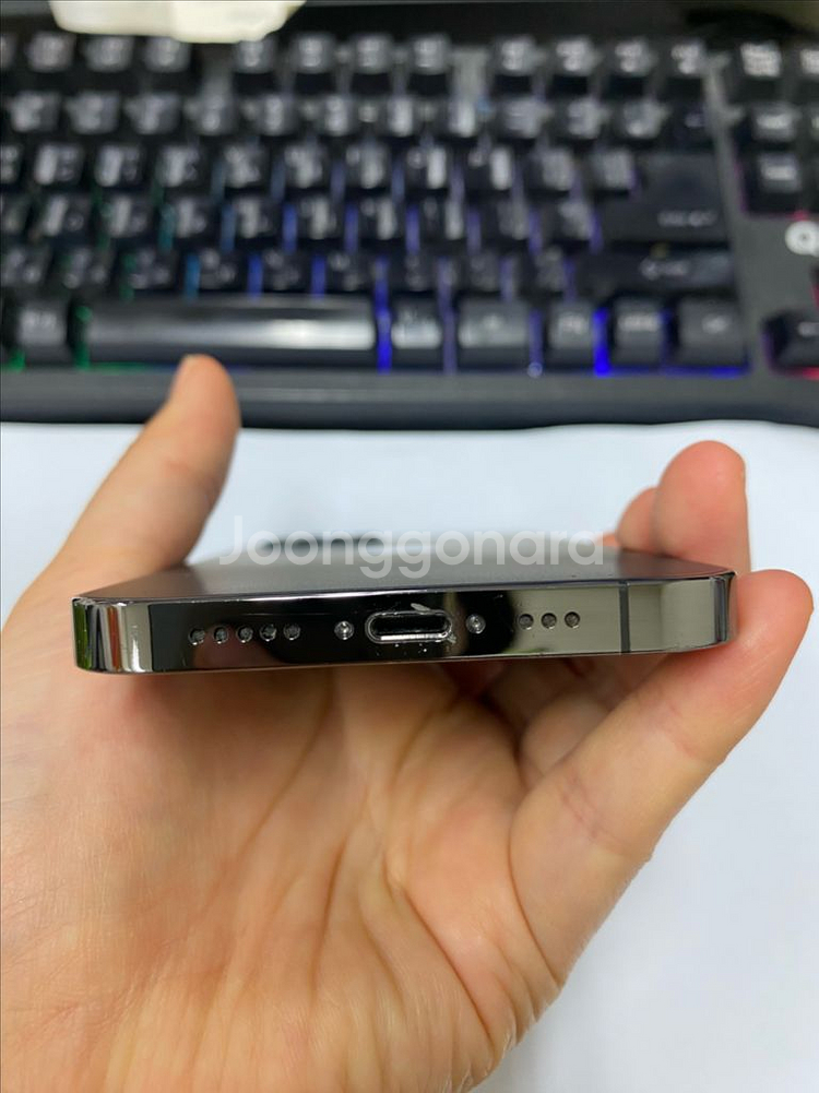 아이폰12프로 그래파이트 A급 256G 무잔상--6