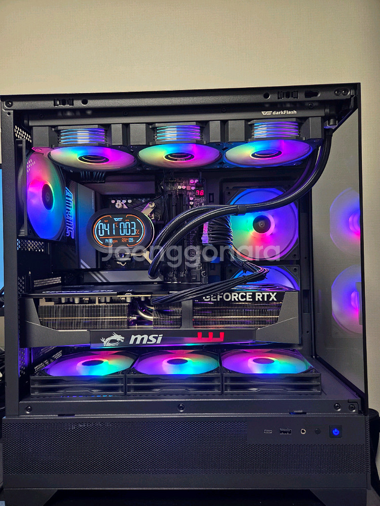 9950x3d, x870e, 64gb, rtx5090--0
