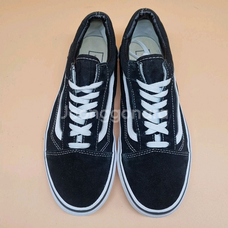 반스 코어클래식 올드스쿨 스니커즈270.--1